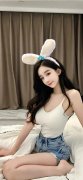 <strong>男生的坤坤放正在女生的坤坤水里</strong>